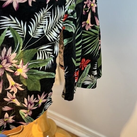 Vicci Germany 100% linen floral button down belted midi dress size (40) US8-10 - Picture 7 of 10